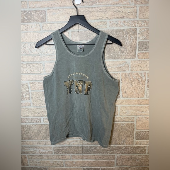 Delta Tops - Yellow Stone national park muscle tank size small
